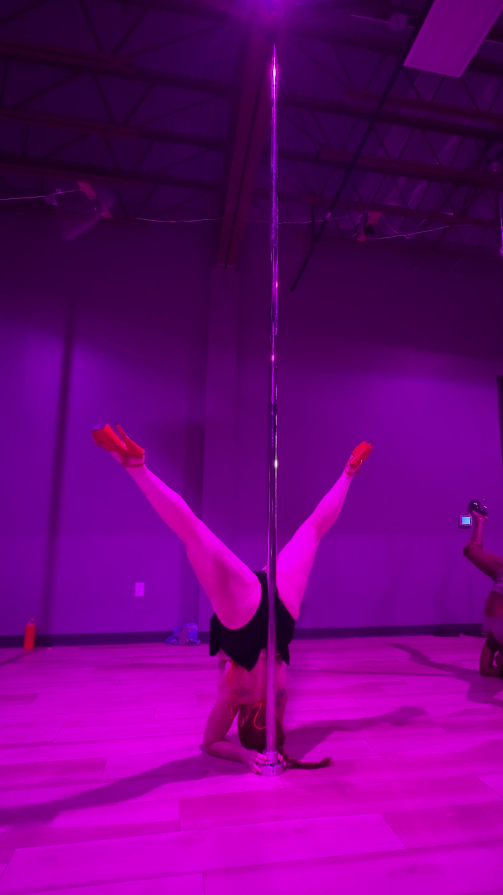 @Mary Jane Pole