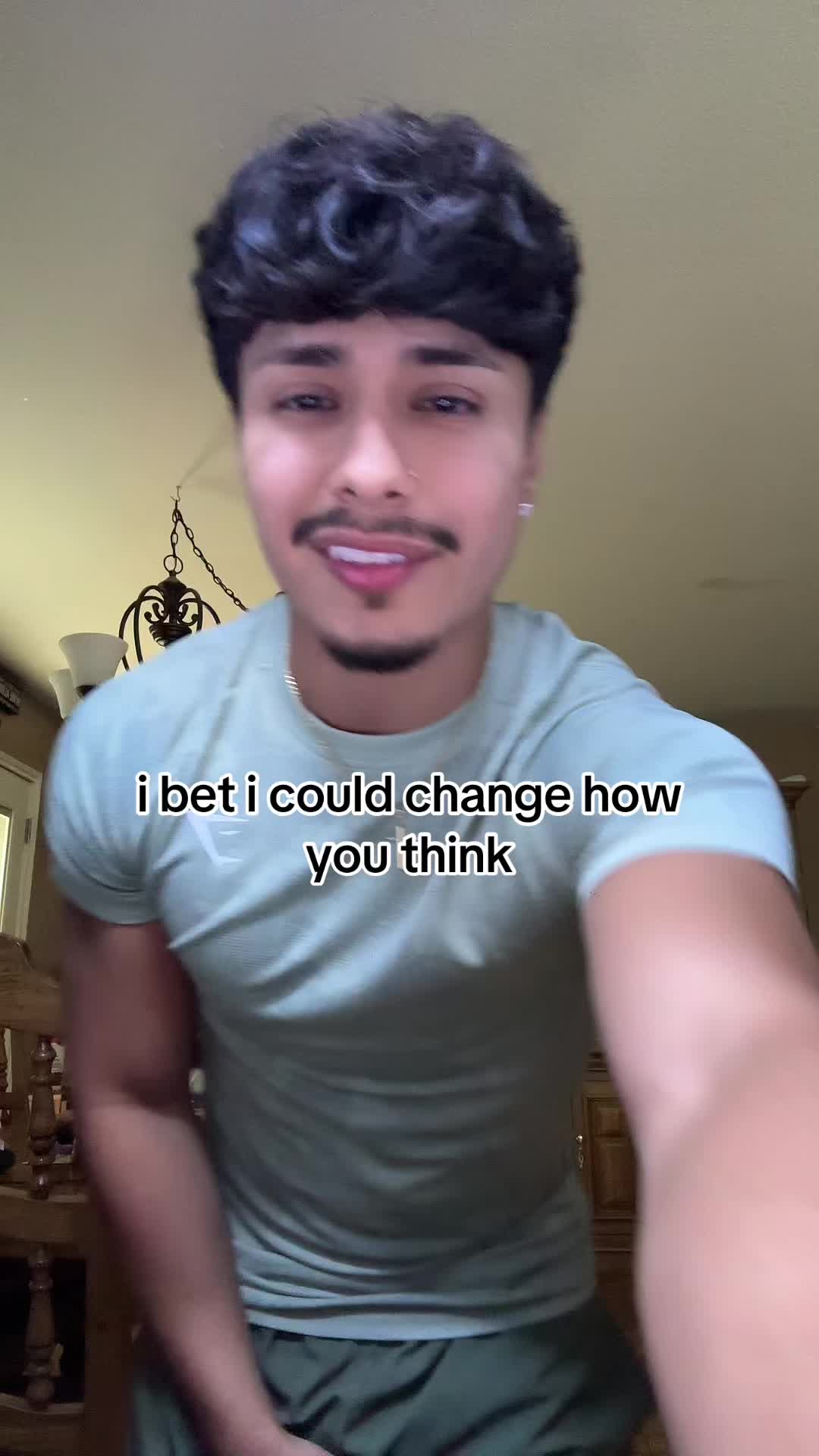 @😁