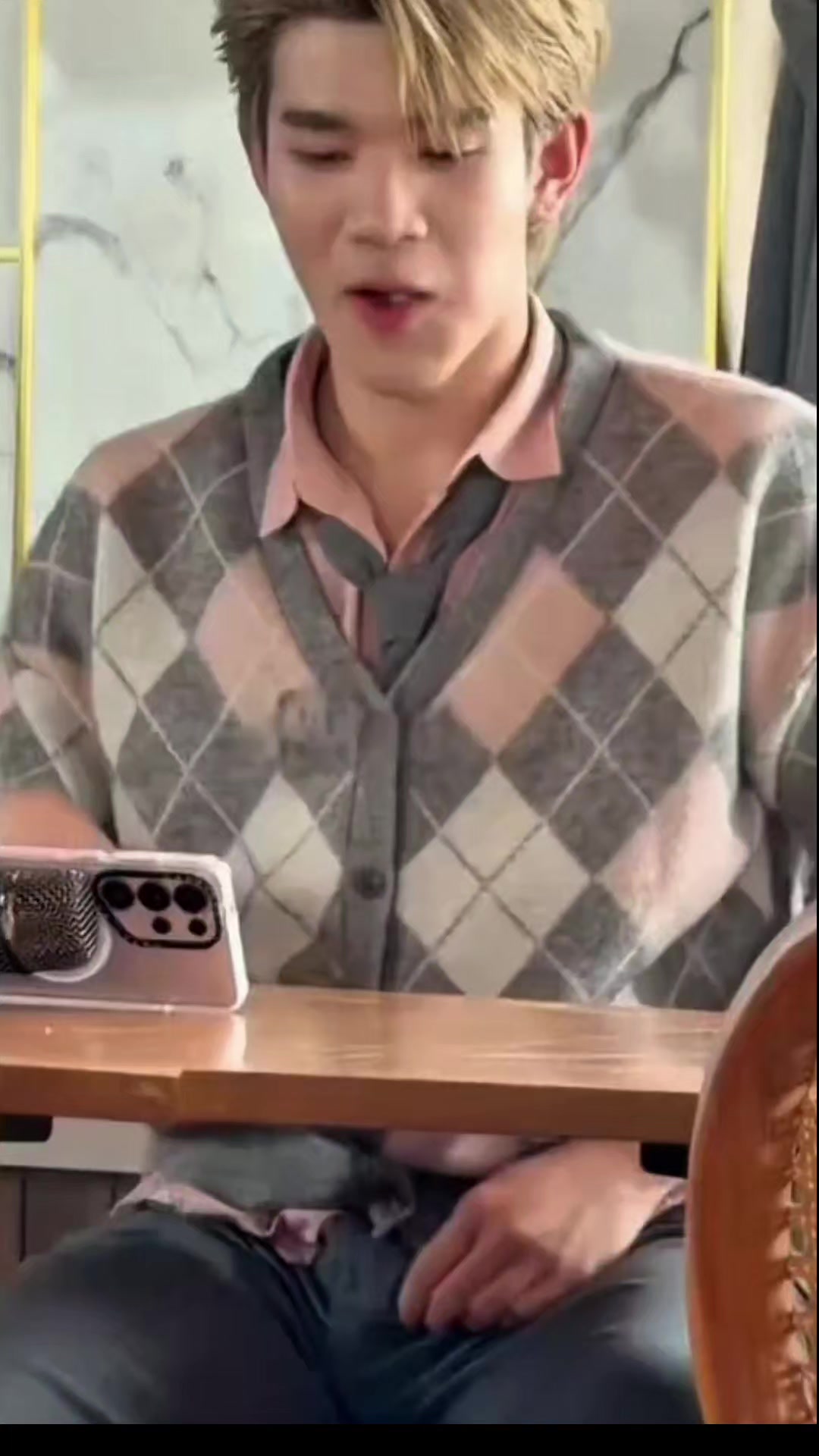 @HandsomeMen