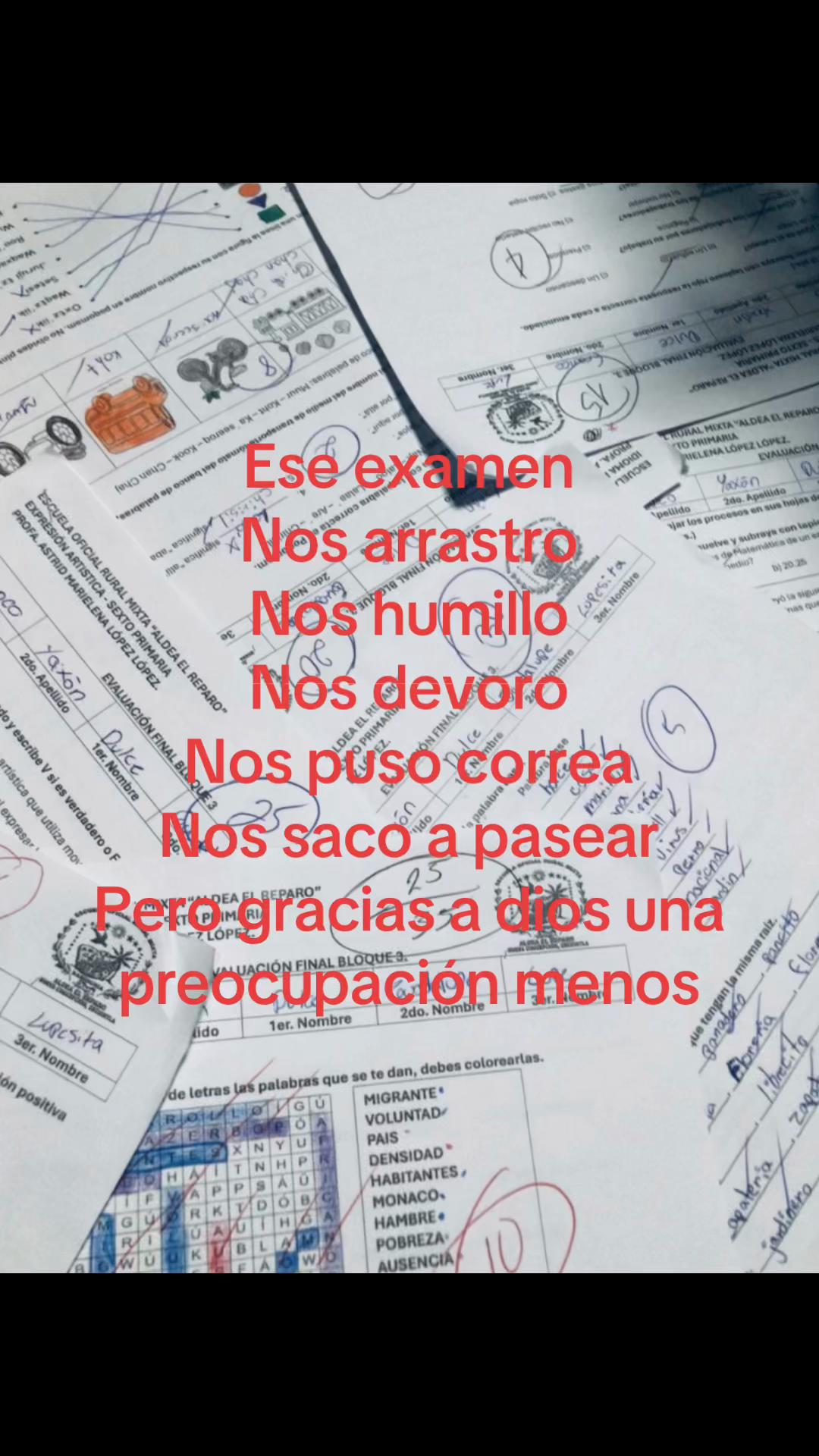 @🧎🏼&zwj;♀️