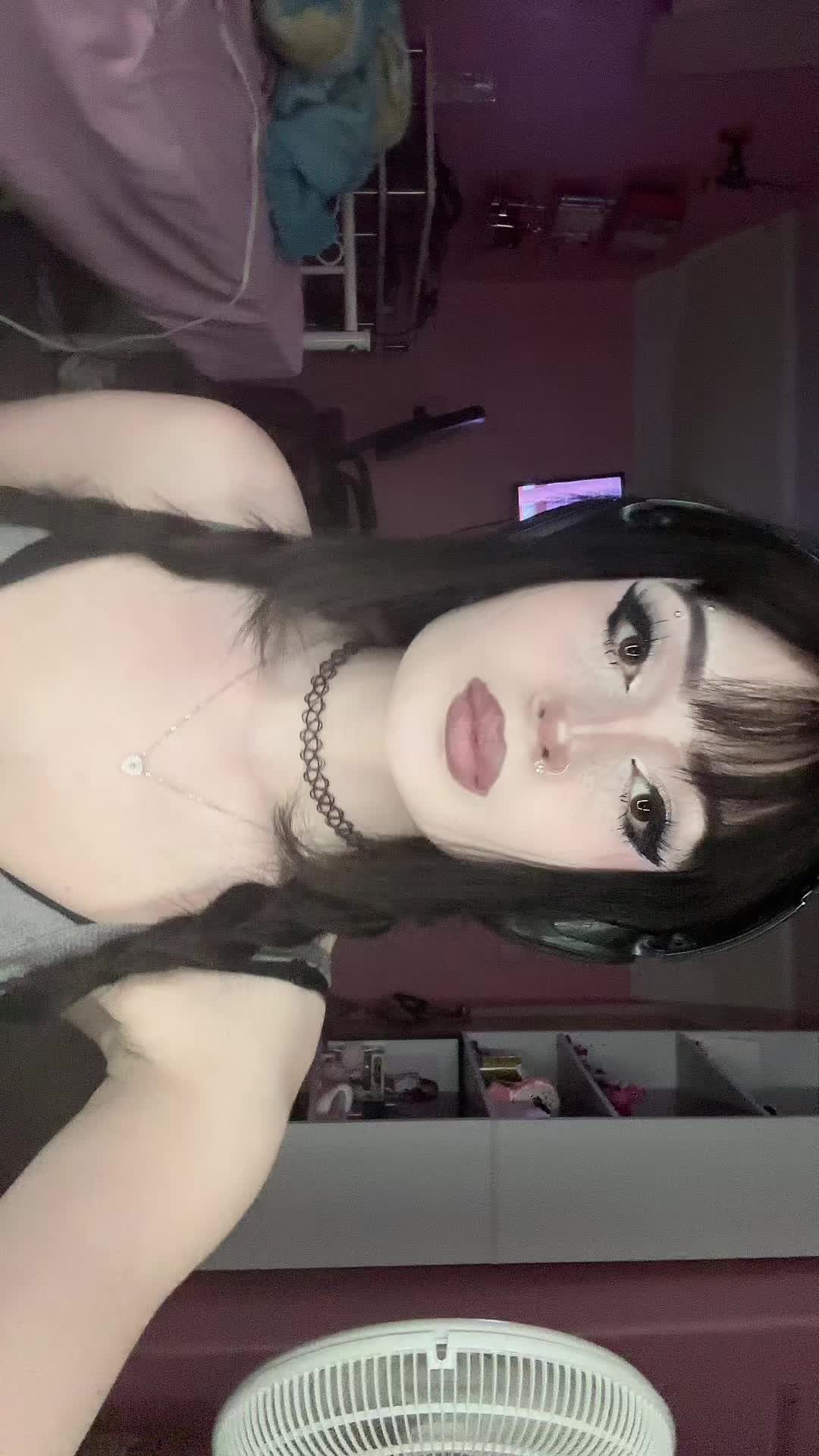 @🦇𝒶𝒷𝒾𝑒🦇
