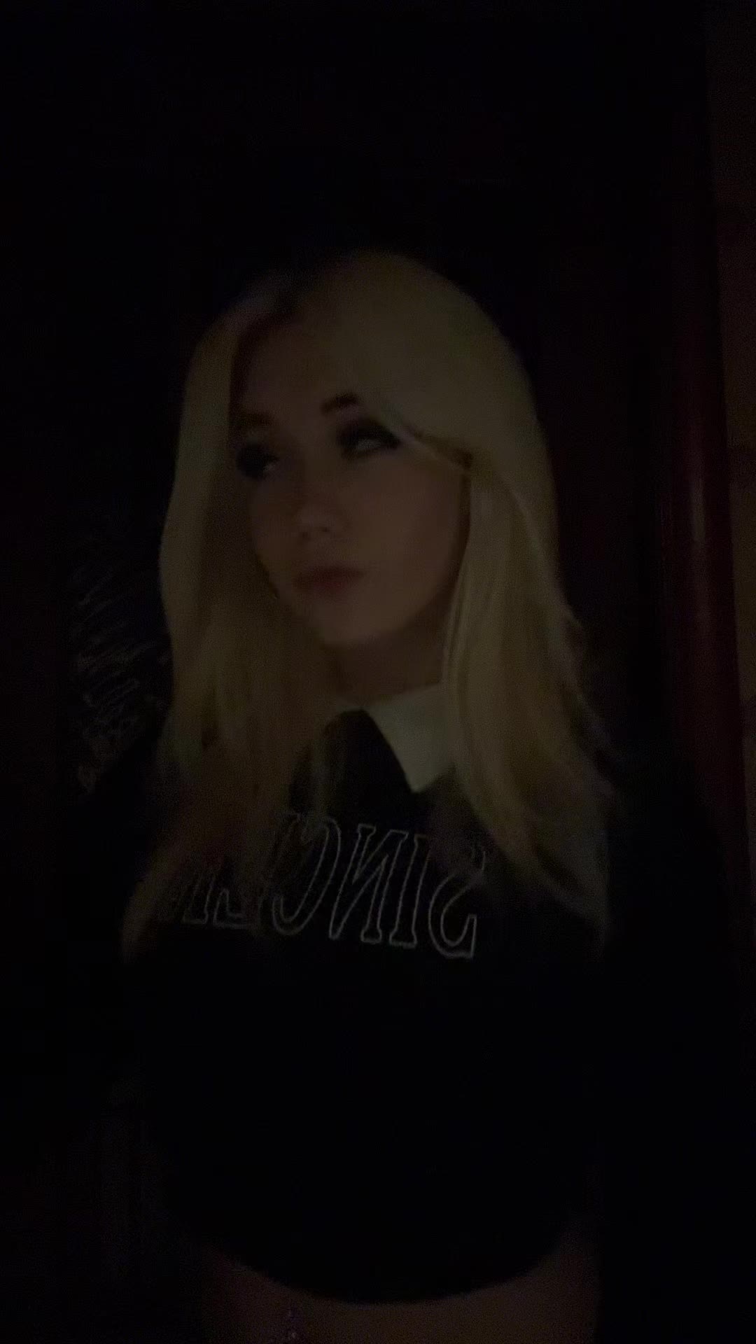 @𝔎𝔯𝔦𝔰