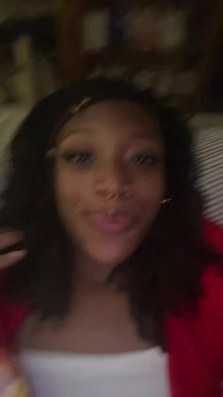 @bucktoothdoll