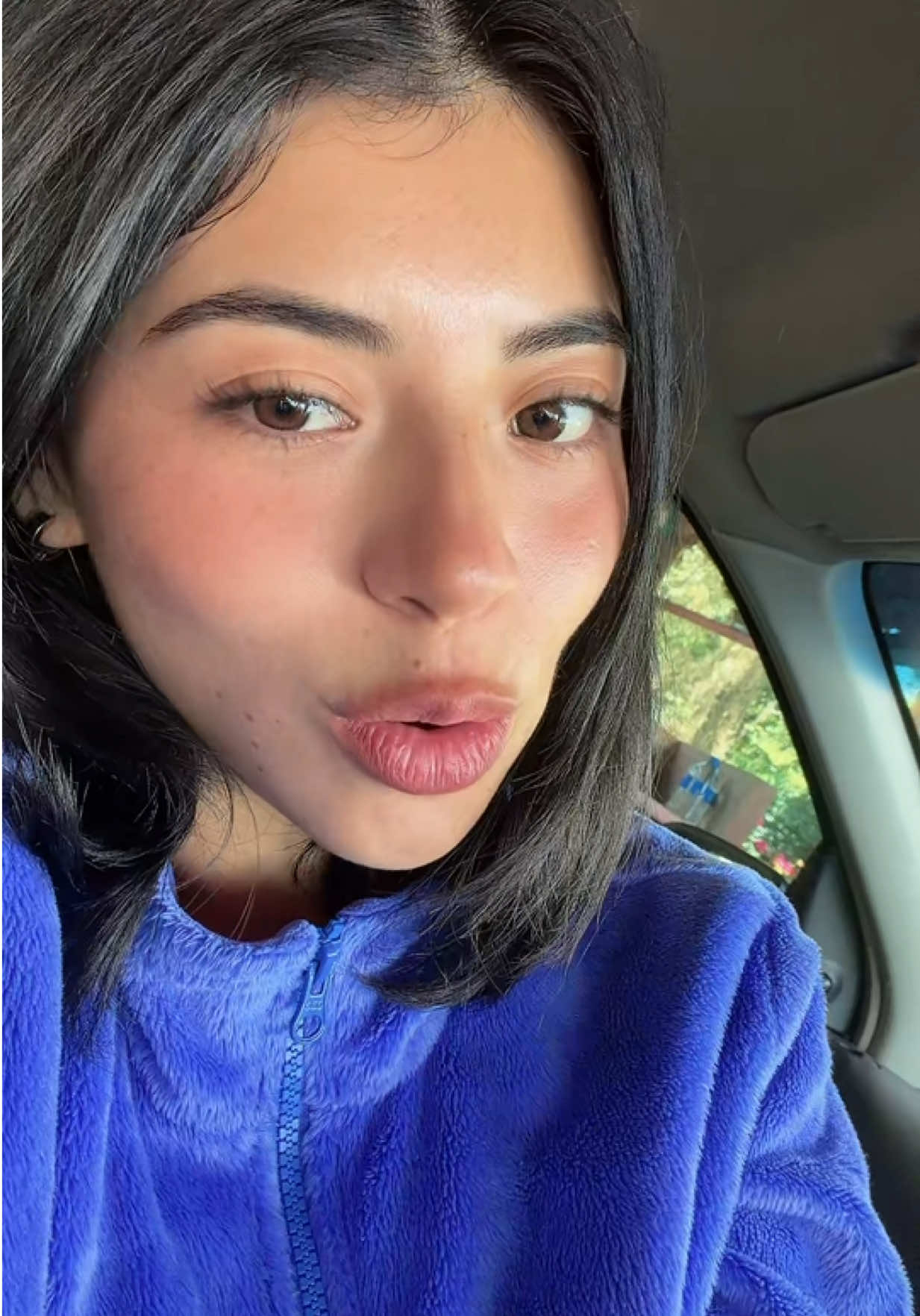@🧛&zwj;♀️KOLMY✂️