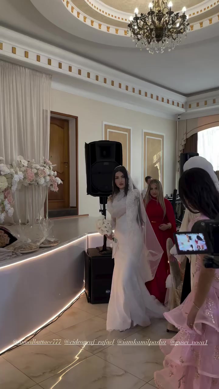 @the.dream.wedding