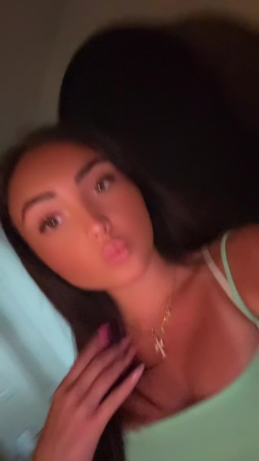 @A N N A B E L L A
