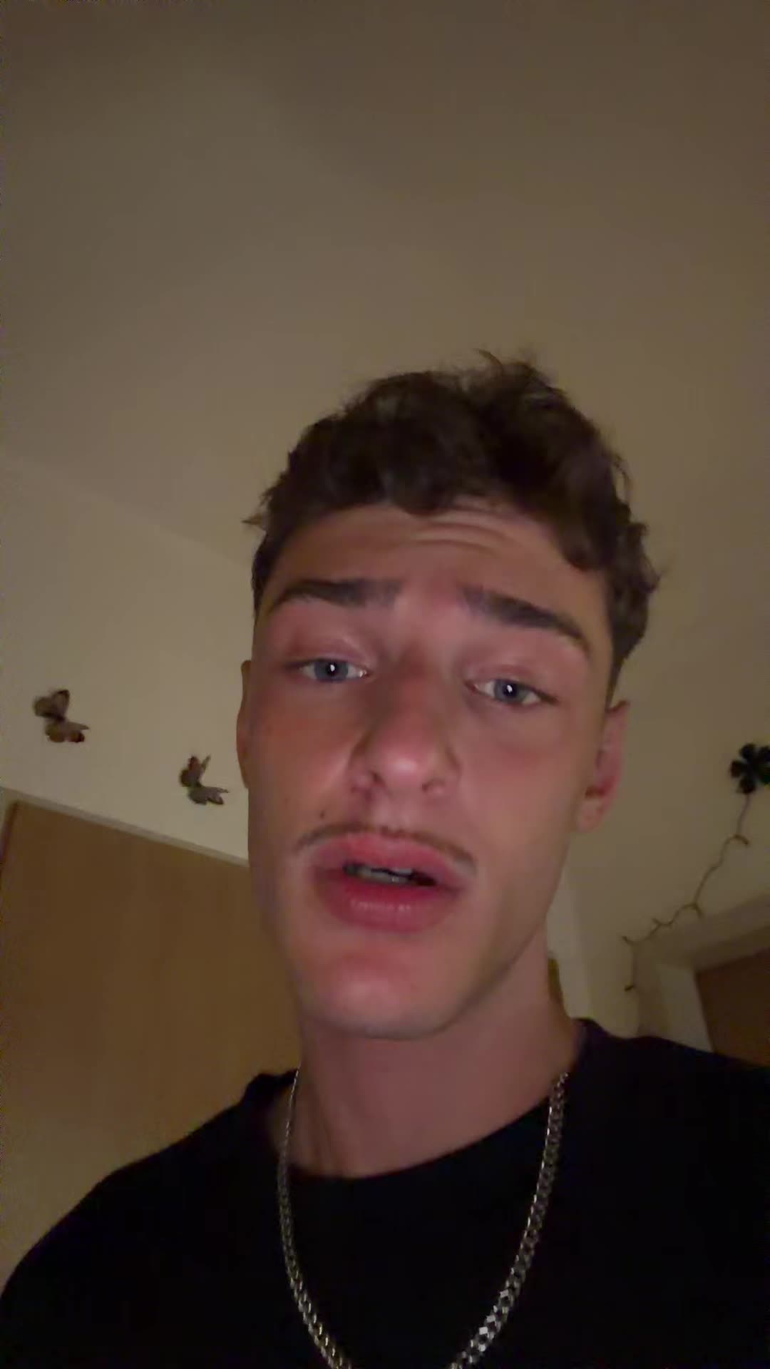 @simon