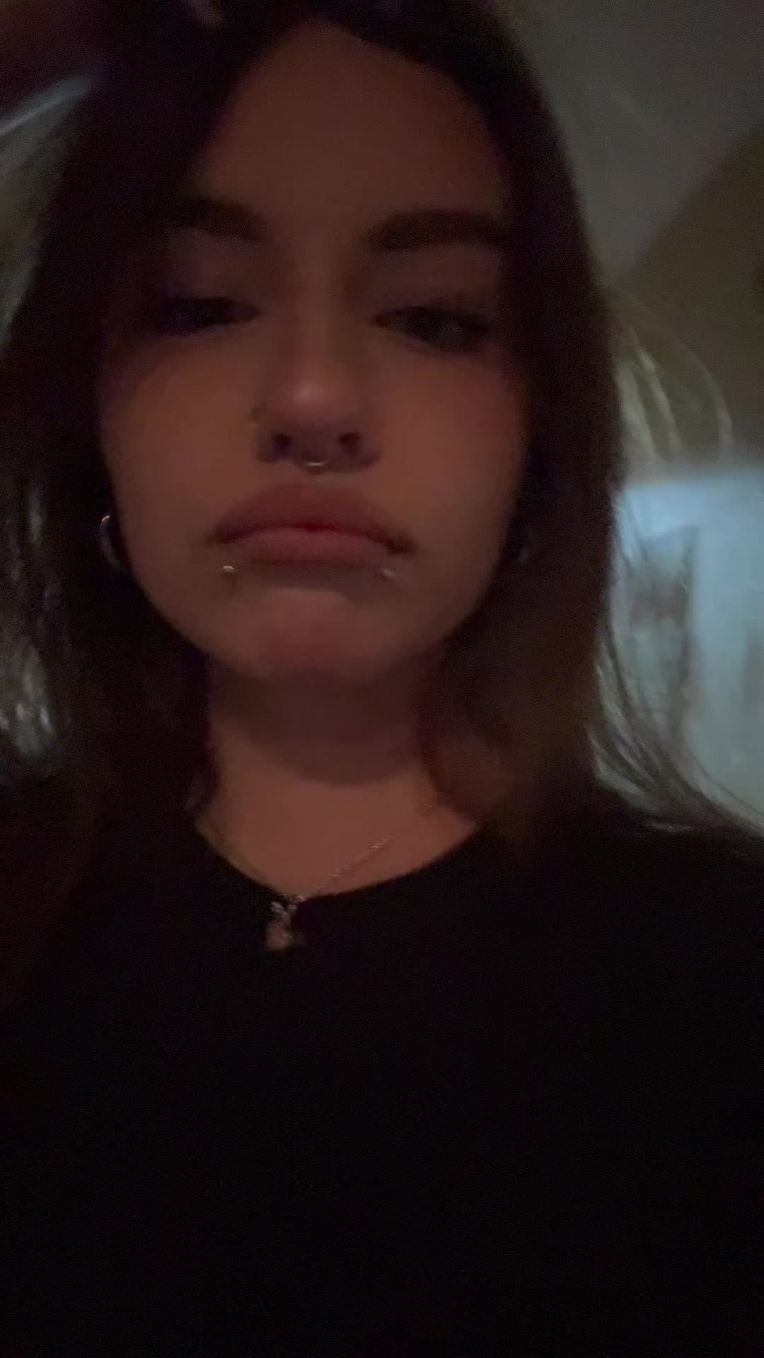 @полина
