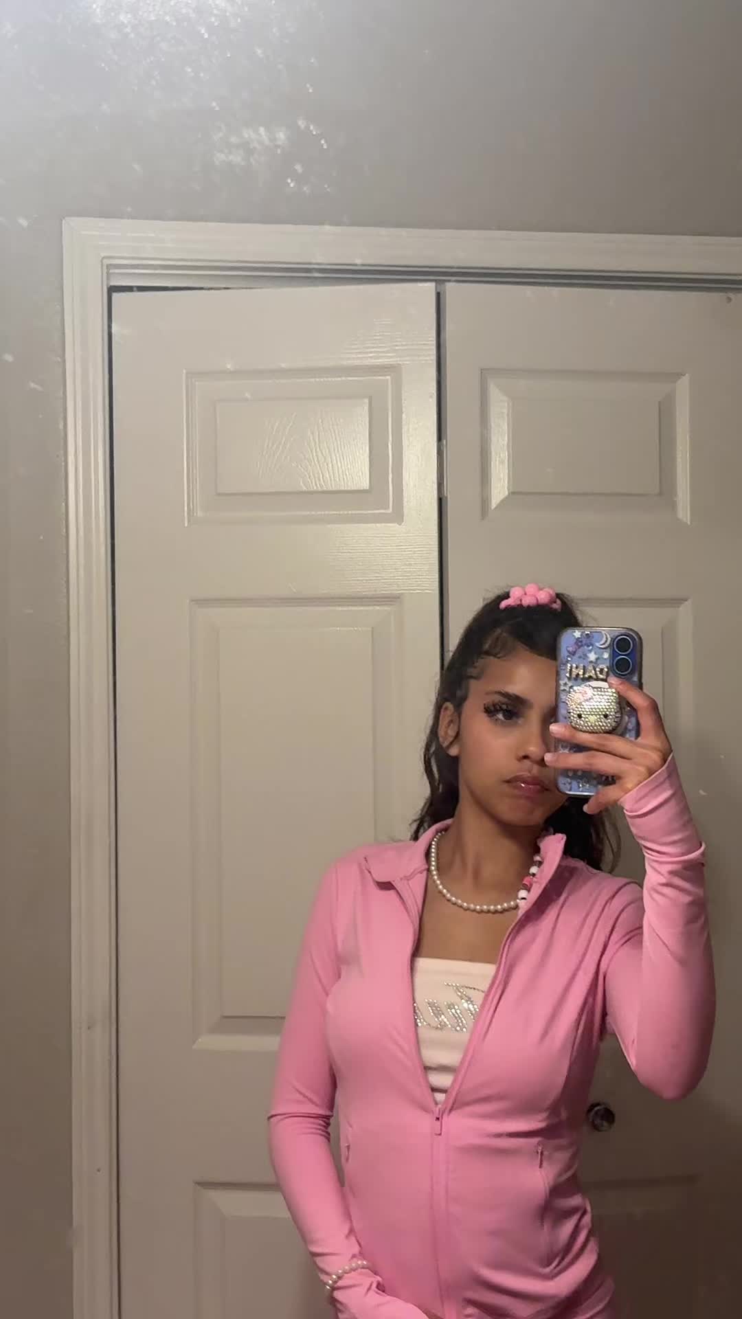 @Dani🌺