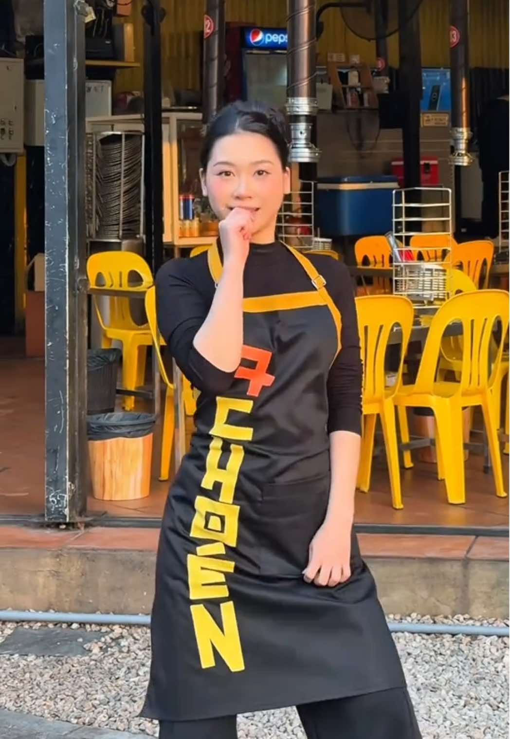 @A Choén Biết Nhảy