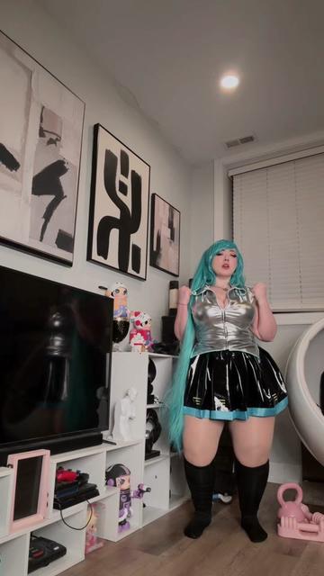 @zeezoubee