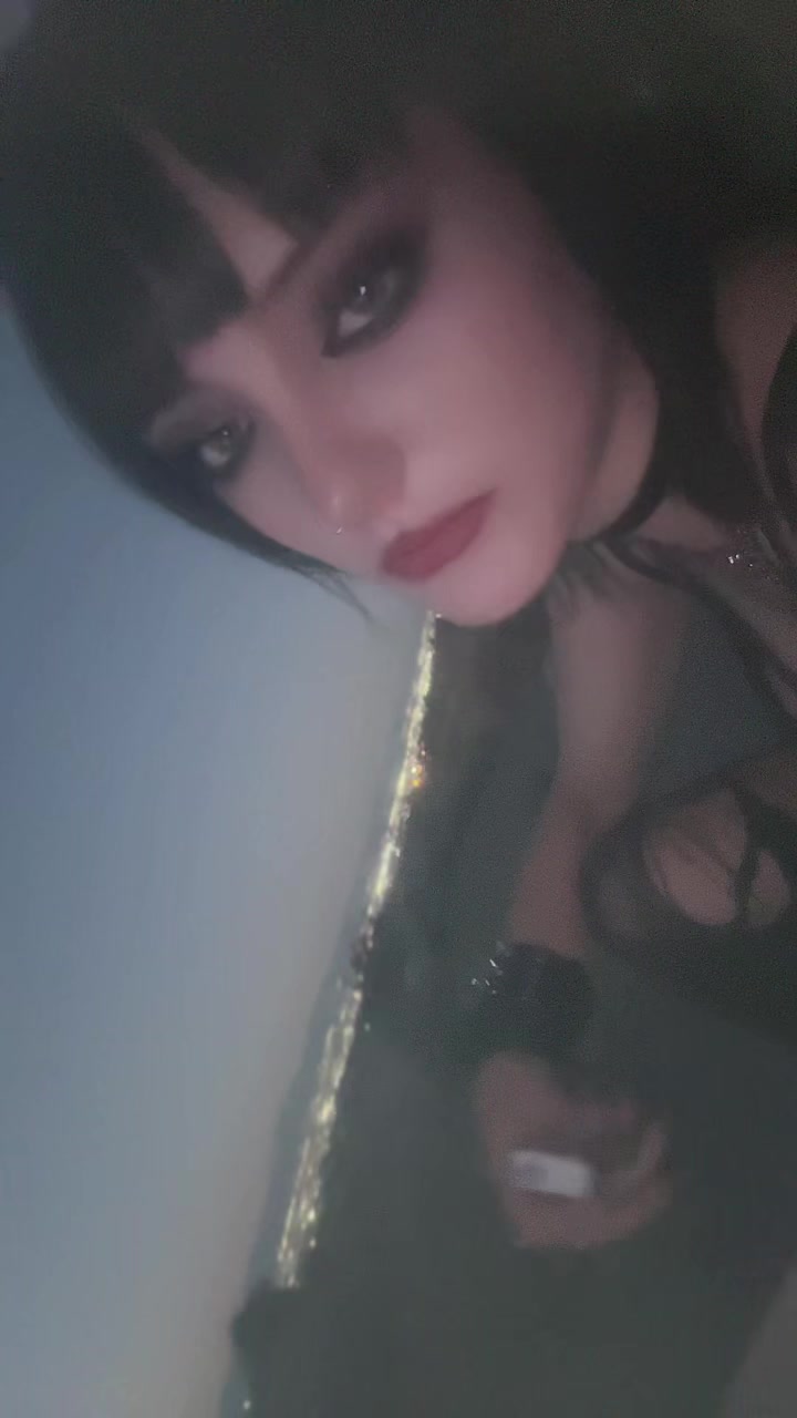@Ch3rry_b0mb