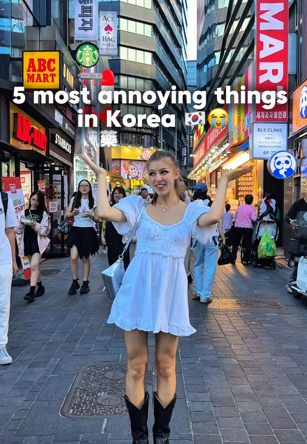 @adele.travels
