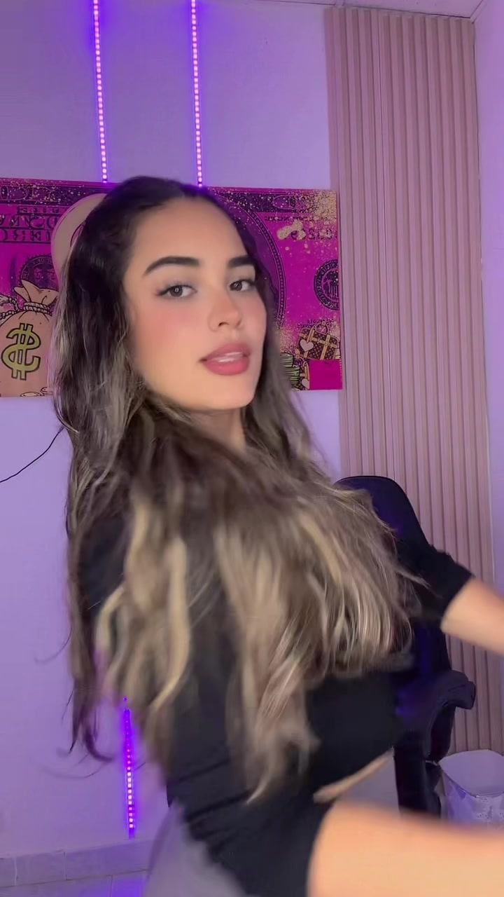 @karolMontealegre🇨🇴 🐰✨🫦👀
