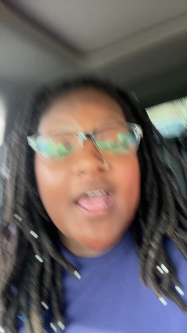 @Mariah_The_Doula