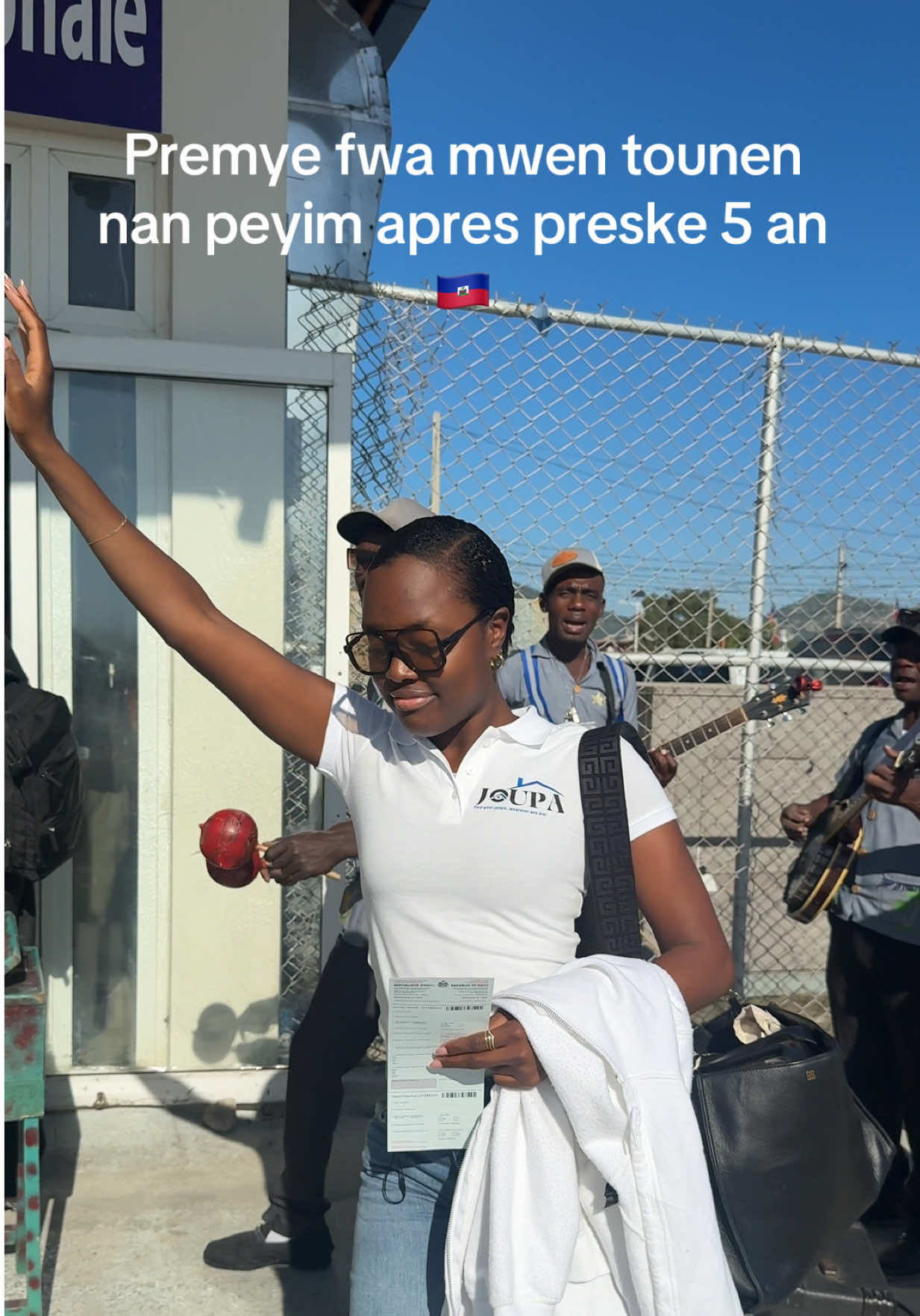 @suzanasampeur
