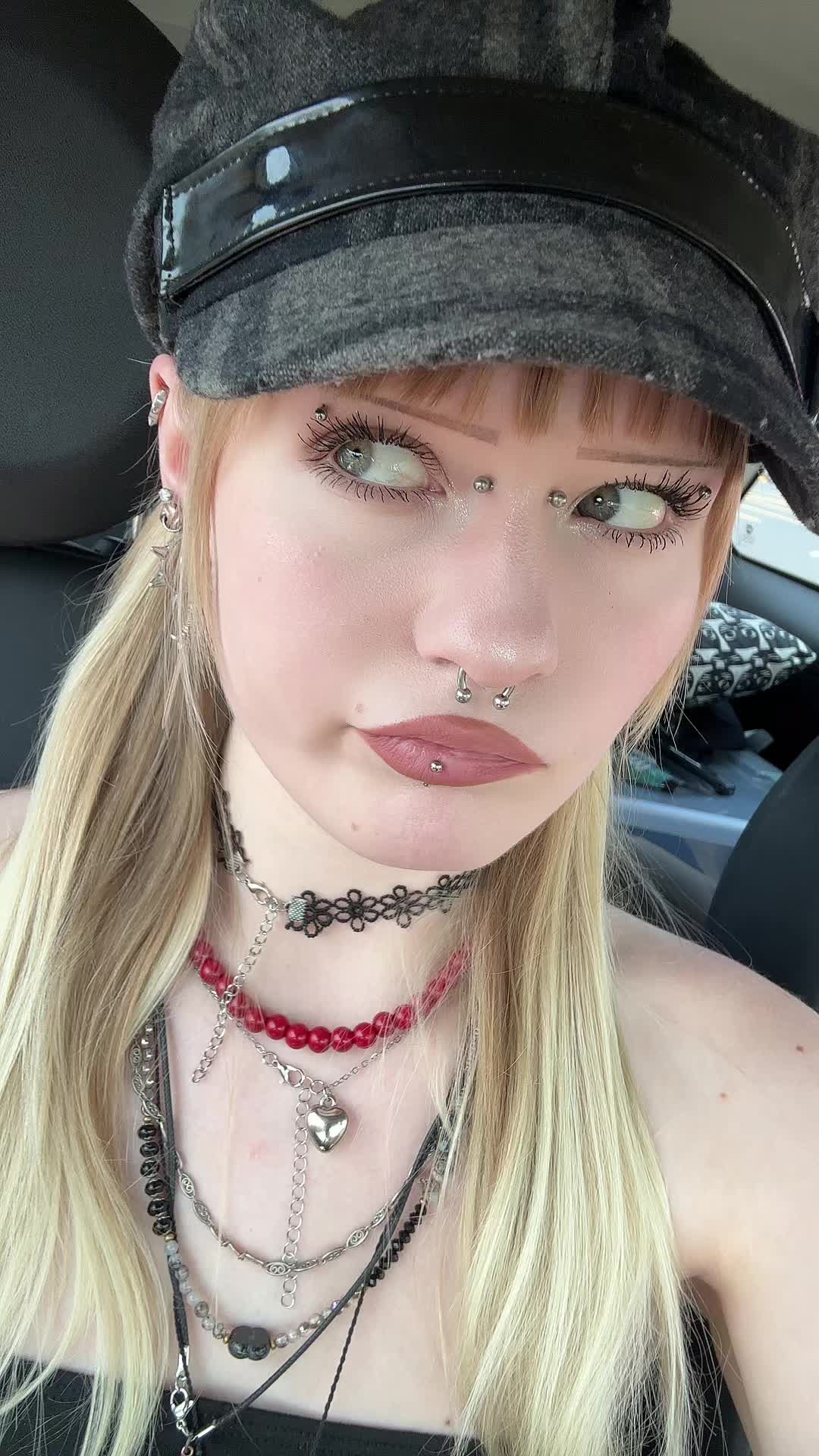 @kayla ✦