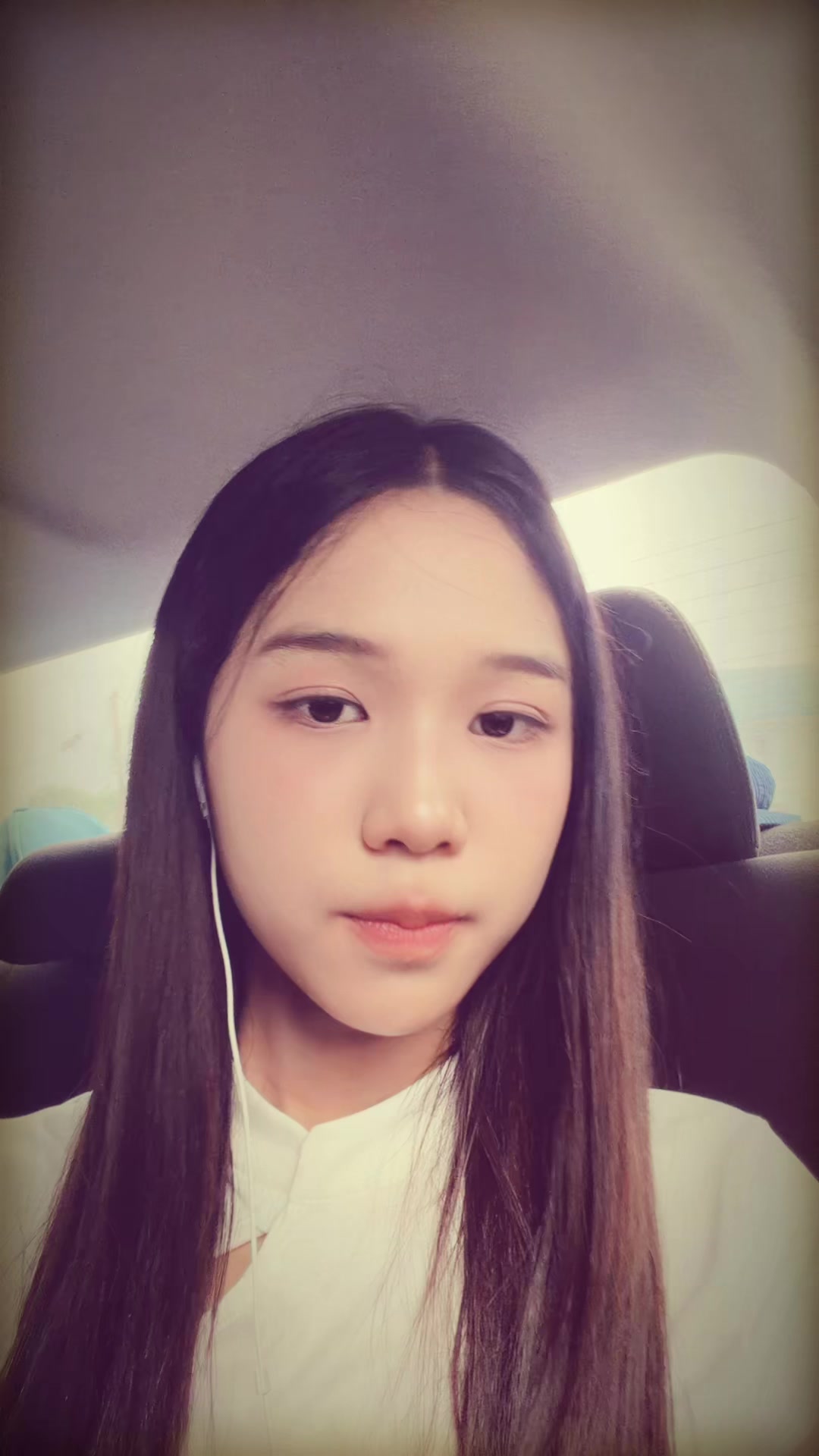 @ญาดา