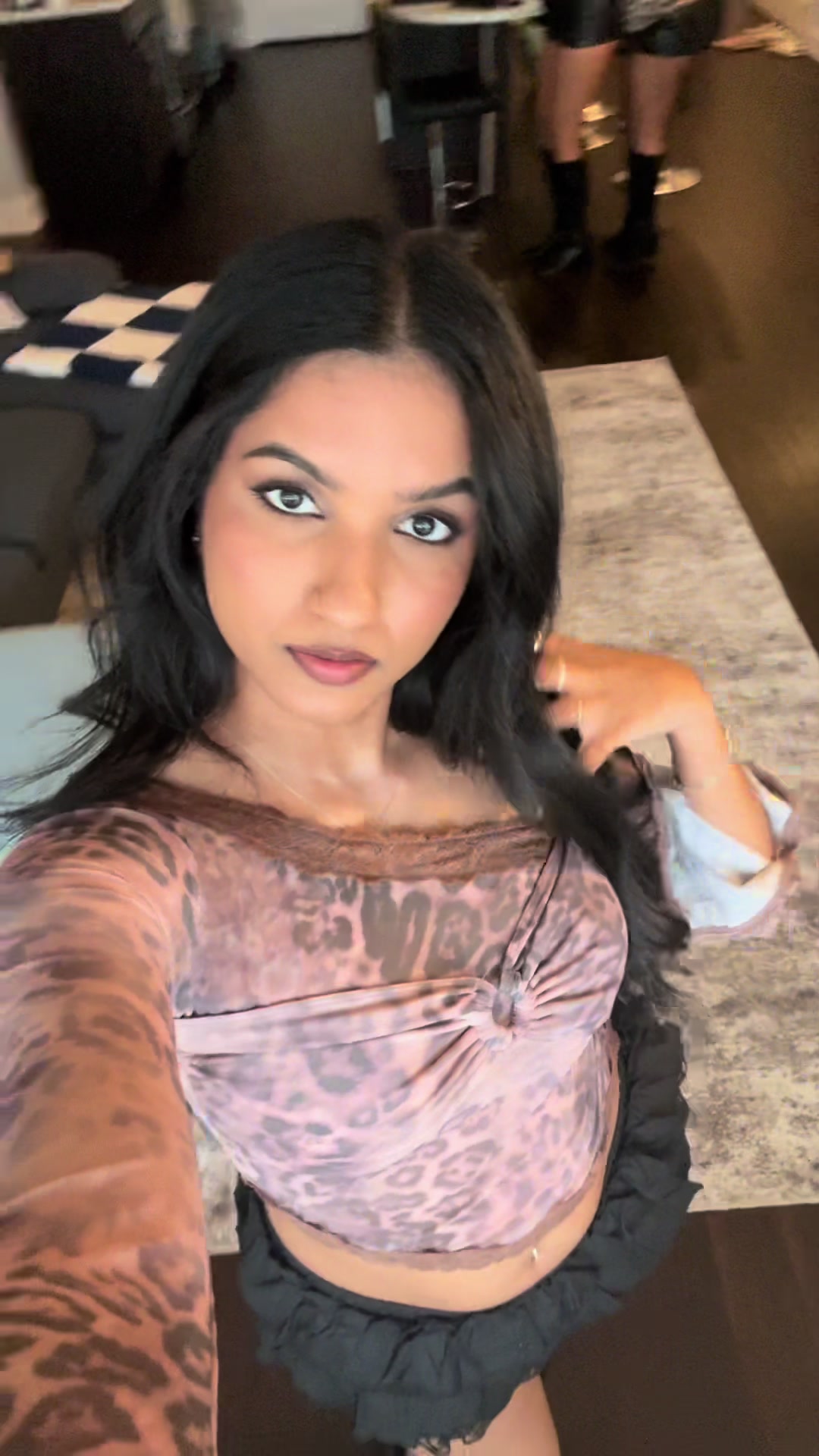 @Vi