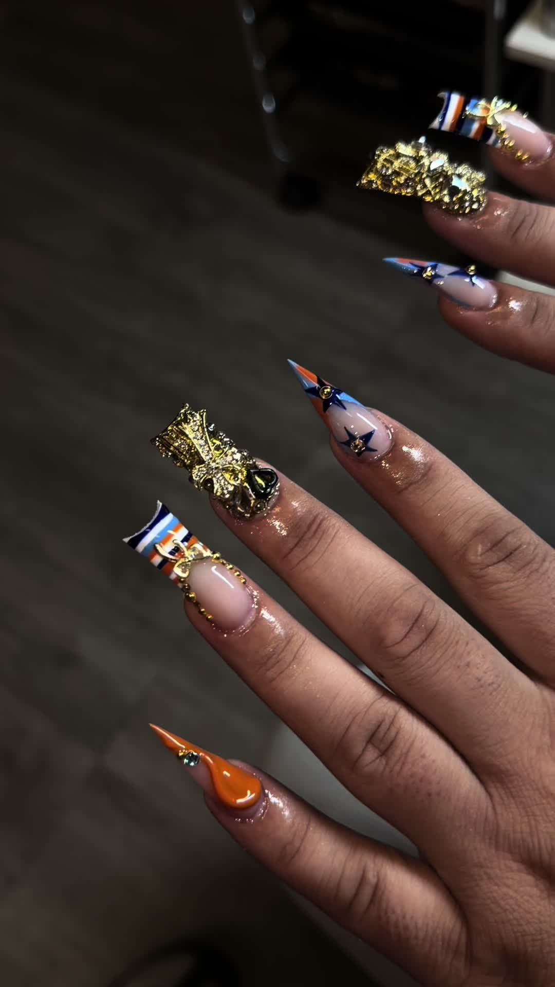 @asianclaws