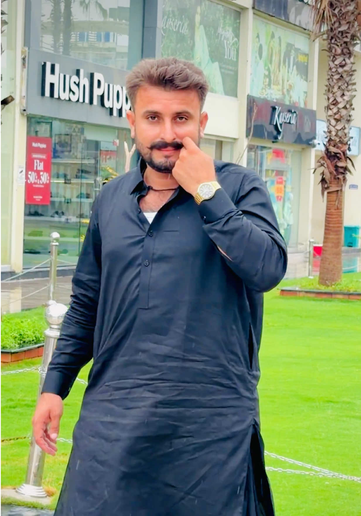@Abid Hussain Brohi