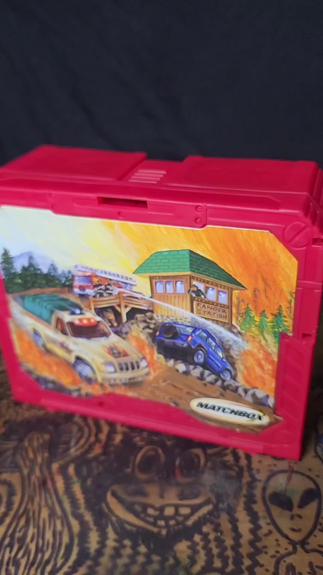 @Richard's Toy Box