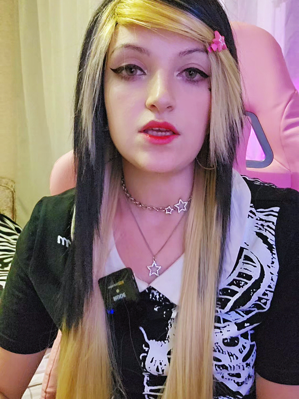 @&deg;&bull;☆Jenny Skittles☆&bull;&deg;