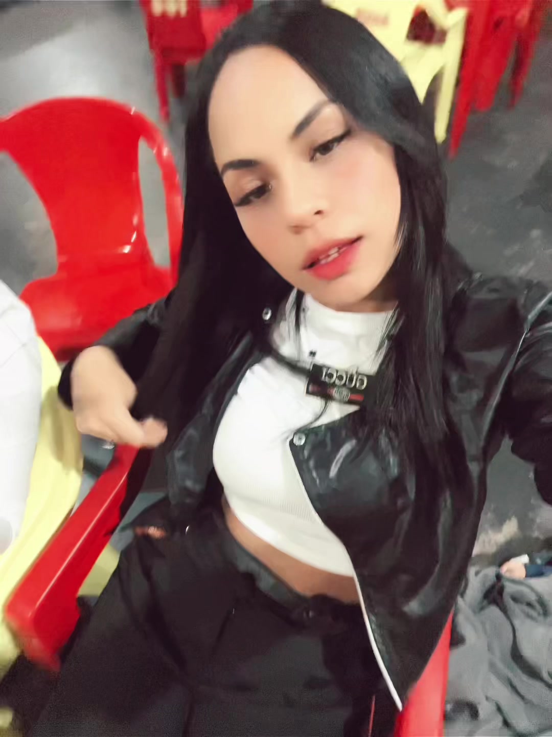 @Dani_lopess