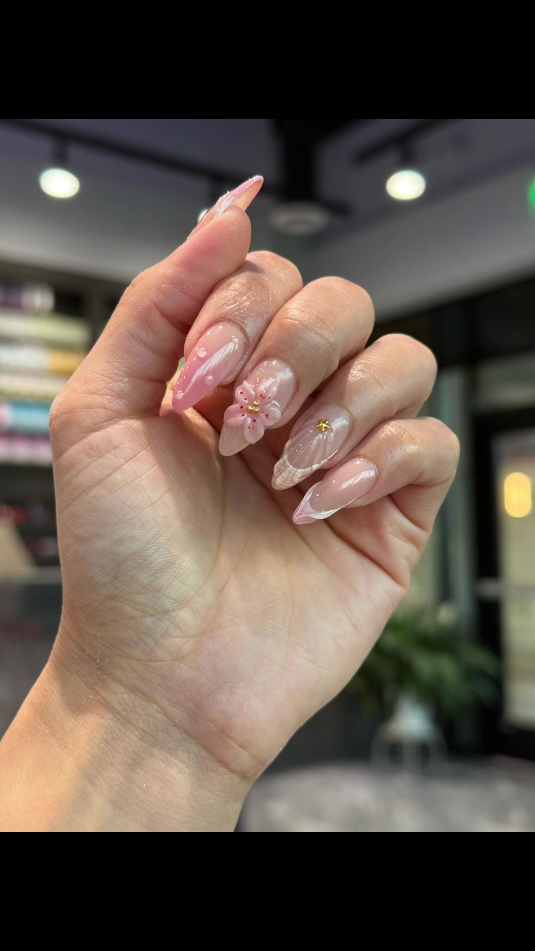 @Glitz Nail & Spa OutletMall