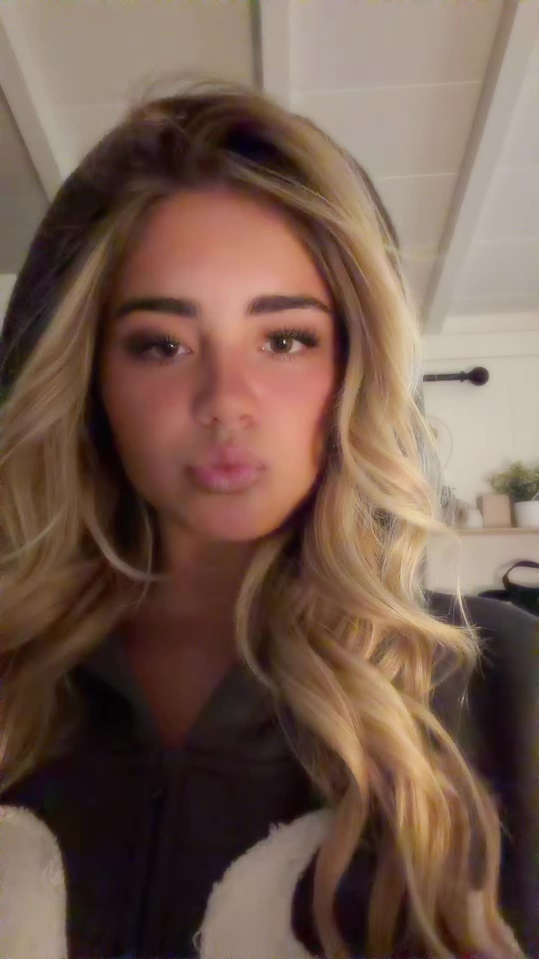 @giggleshat69