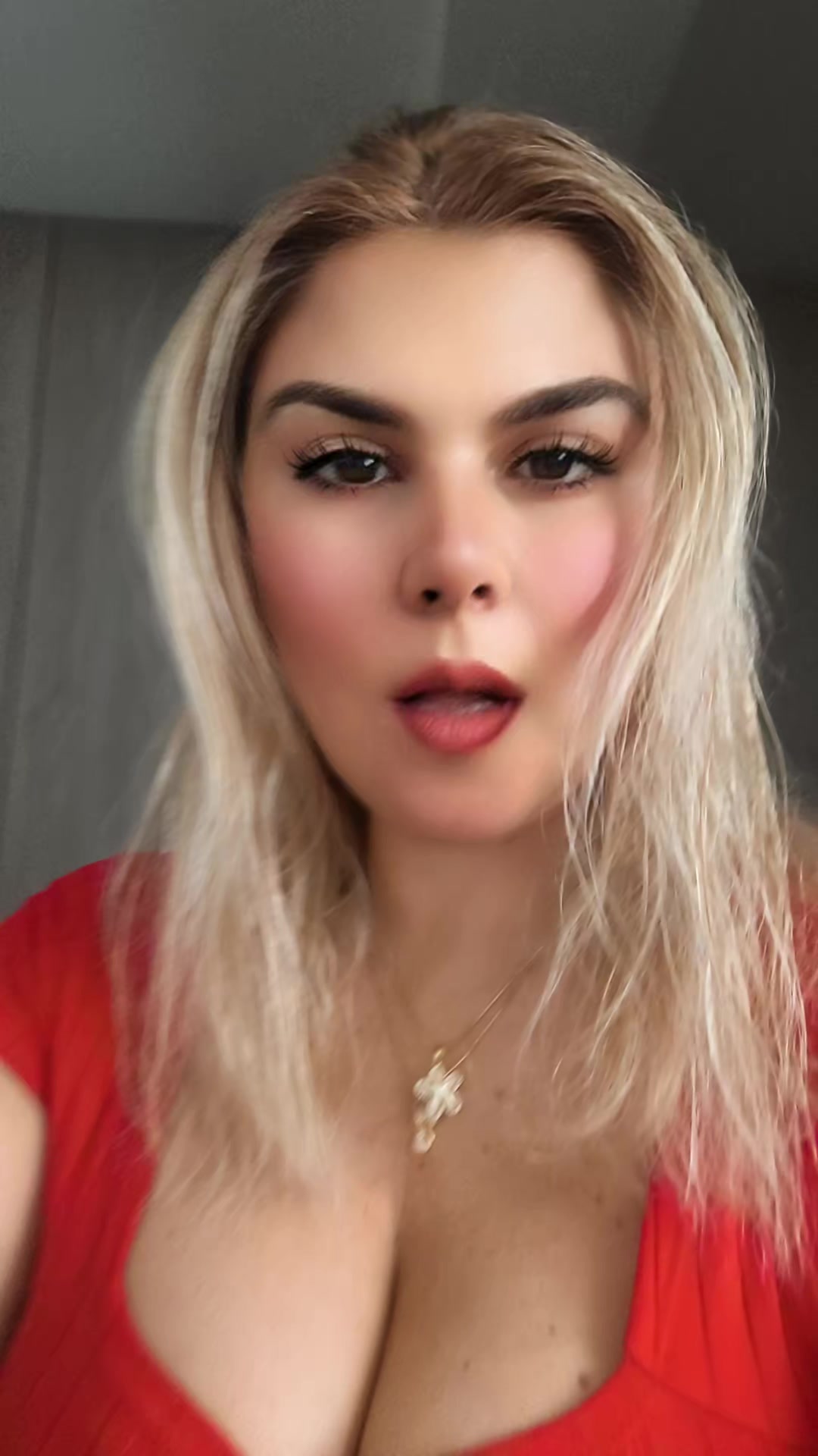 @Claudia Abusada