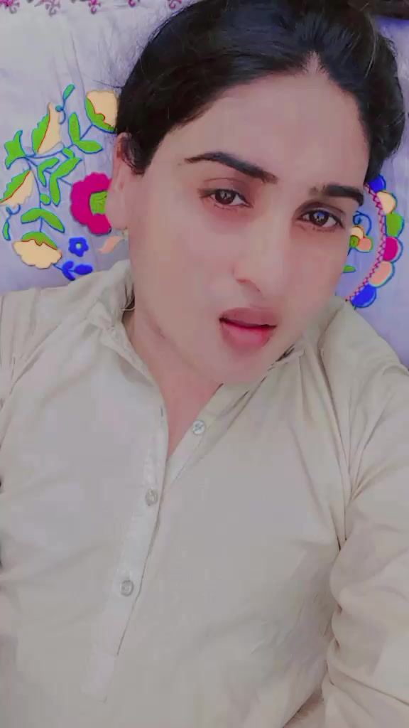 @Gurri madam   🤫🤫🤫
