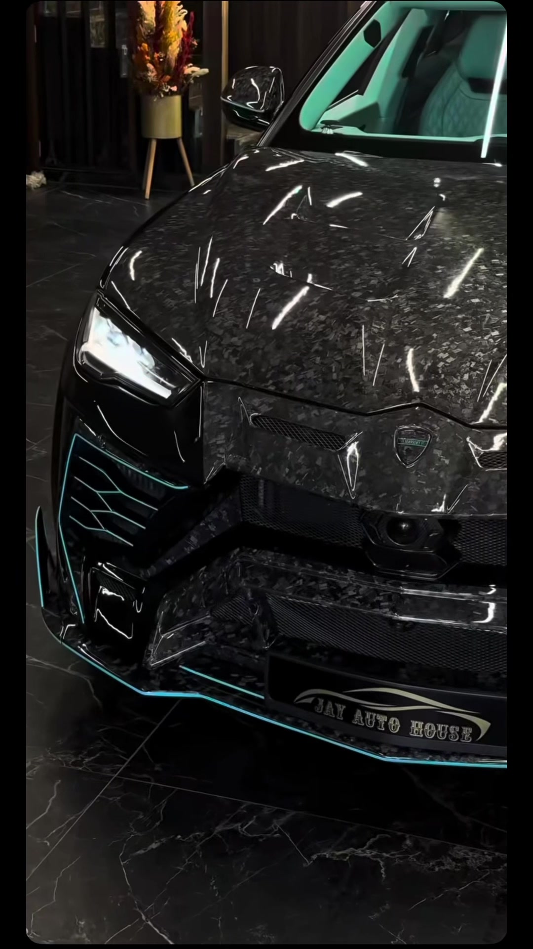 @Voiture De Luxe
