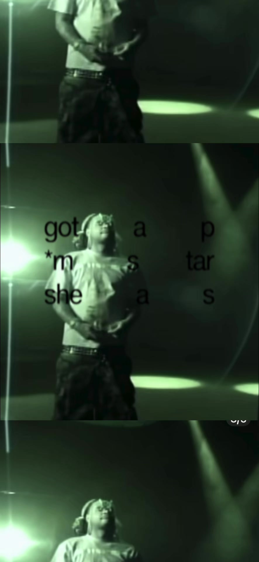 @𐕣