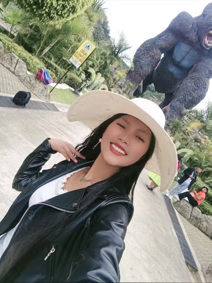 @&hearts;️🦋t&uacute; cholita Elvira 🦋&hearts;️
