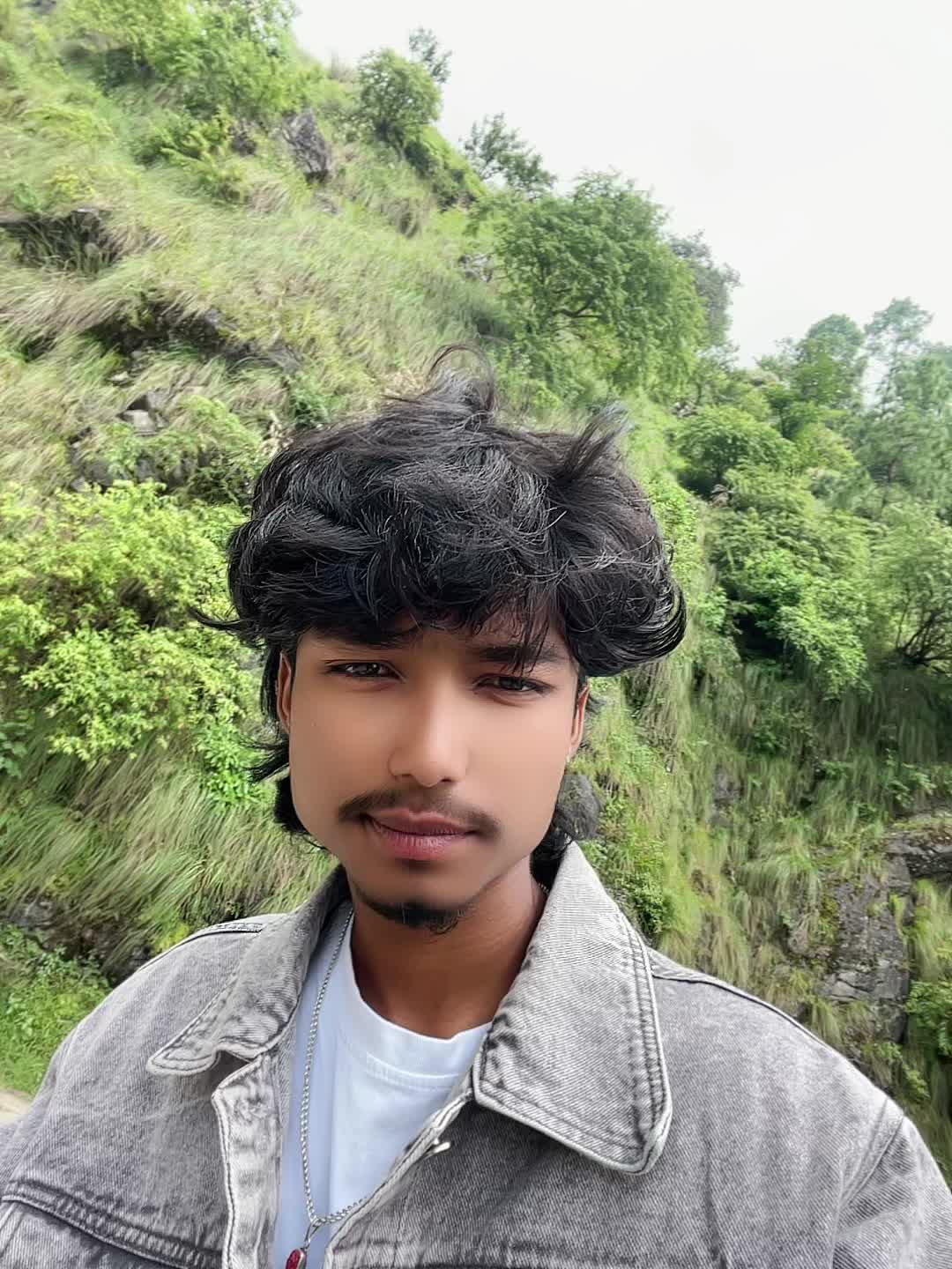 @स_mir 🦅 
