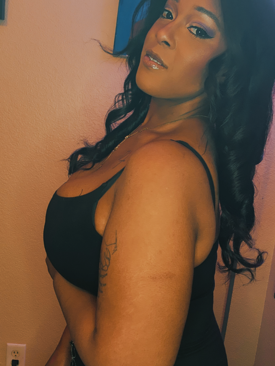 @traebae