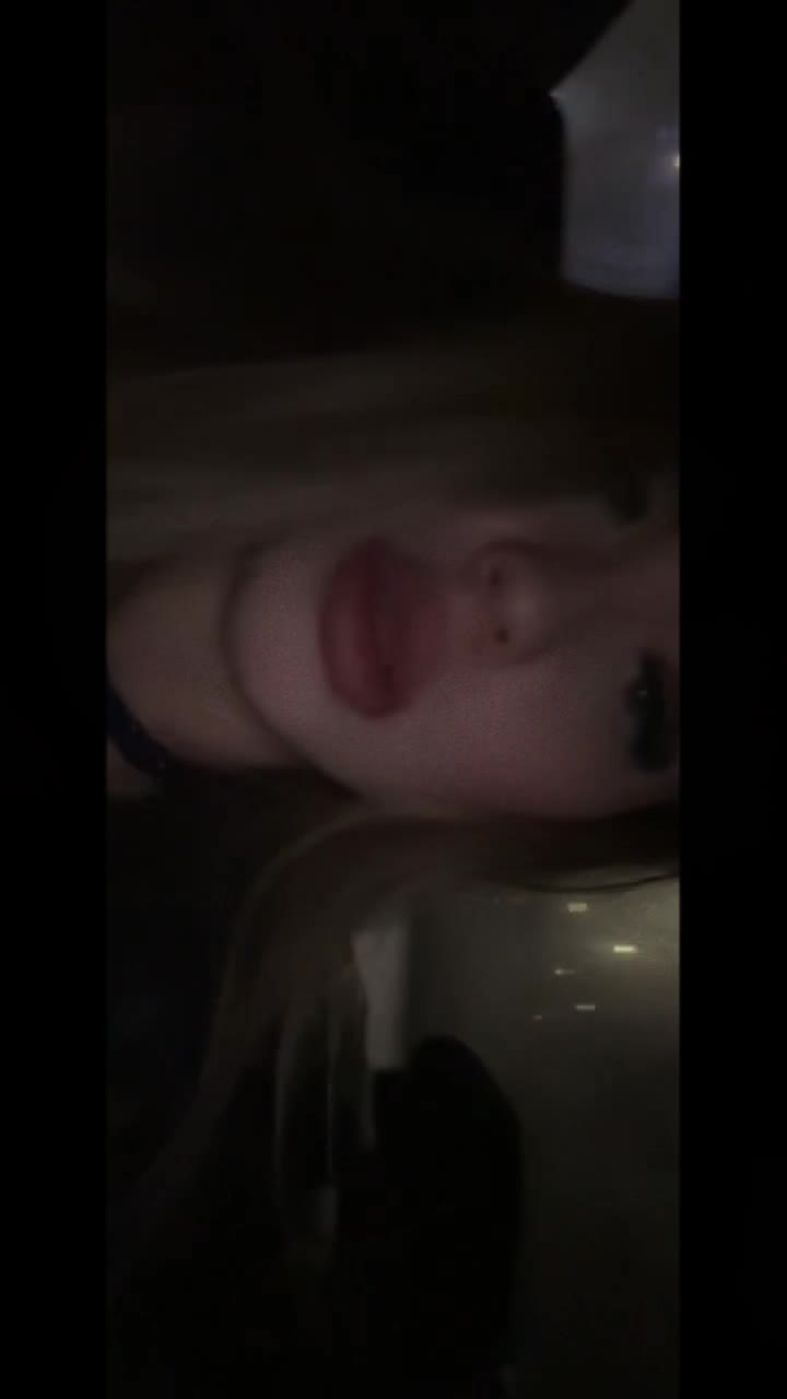 @الكسل هو لعبة الشيطان