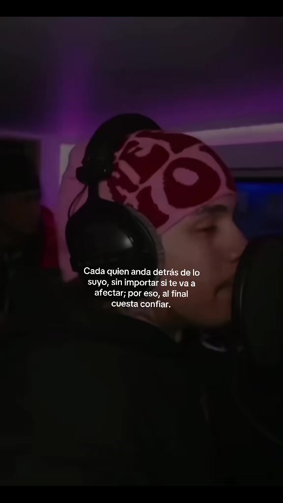 @Checo🚷