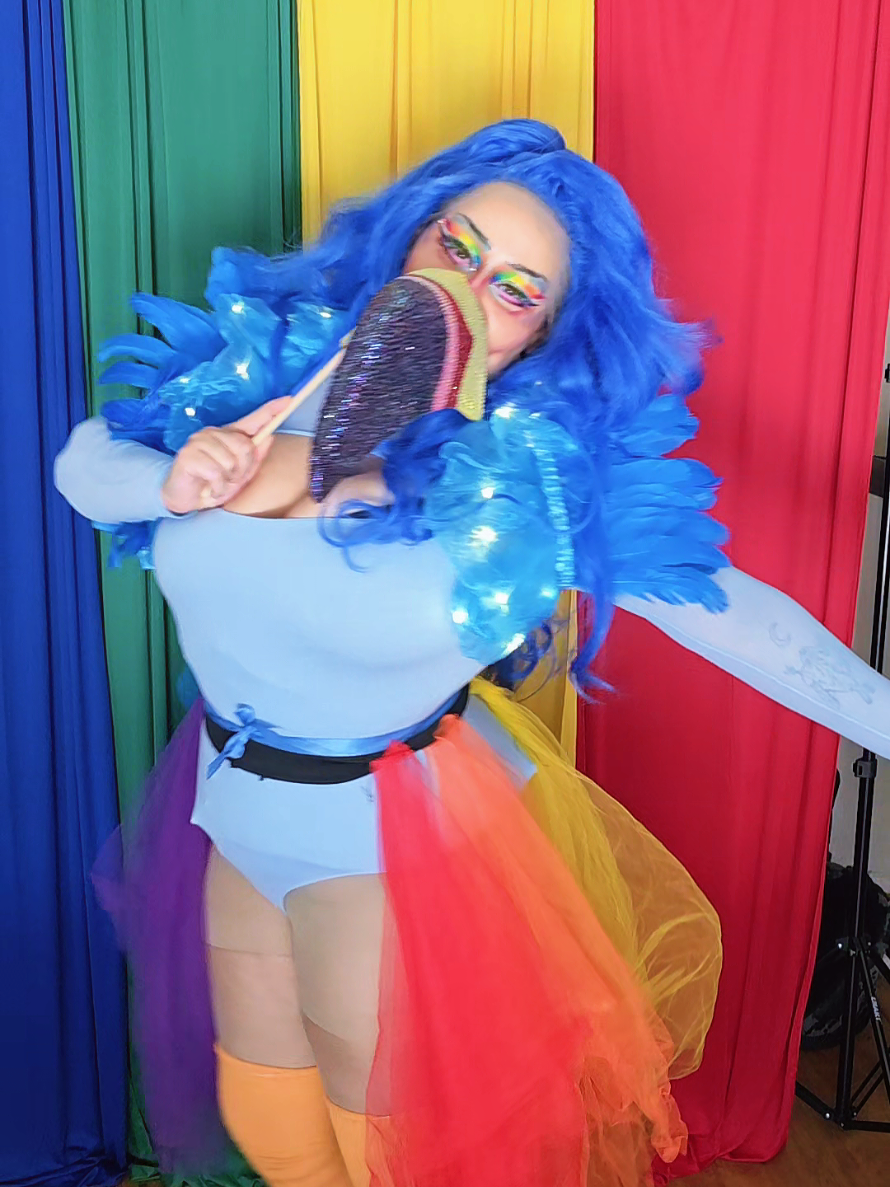 @TheQueerQueenofHalloween