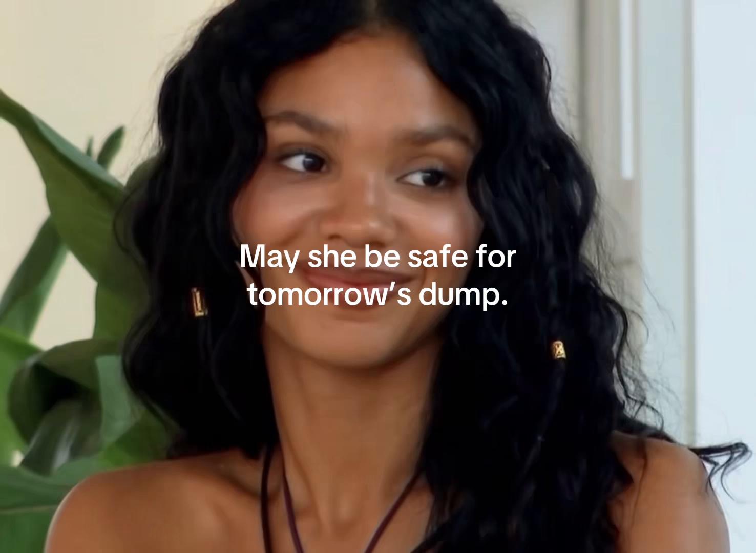 @???