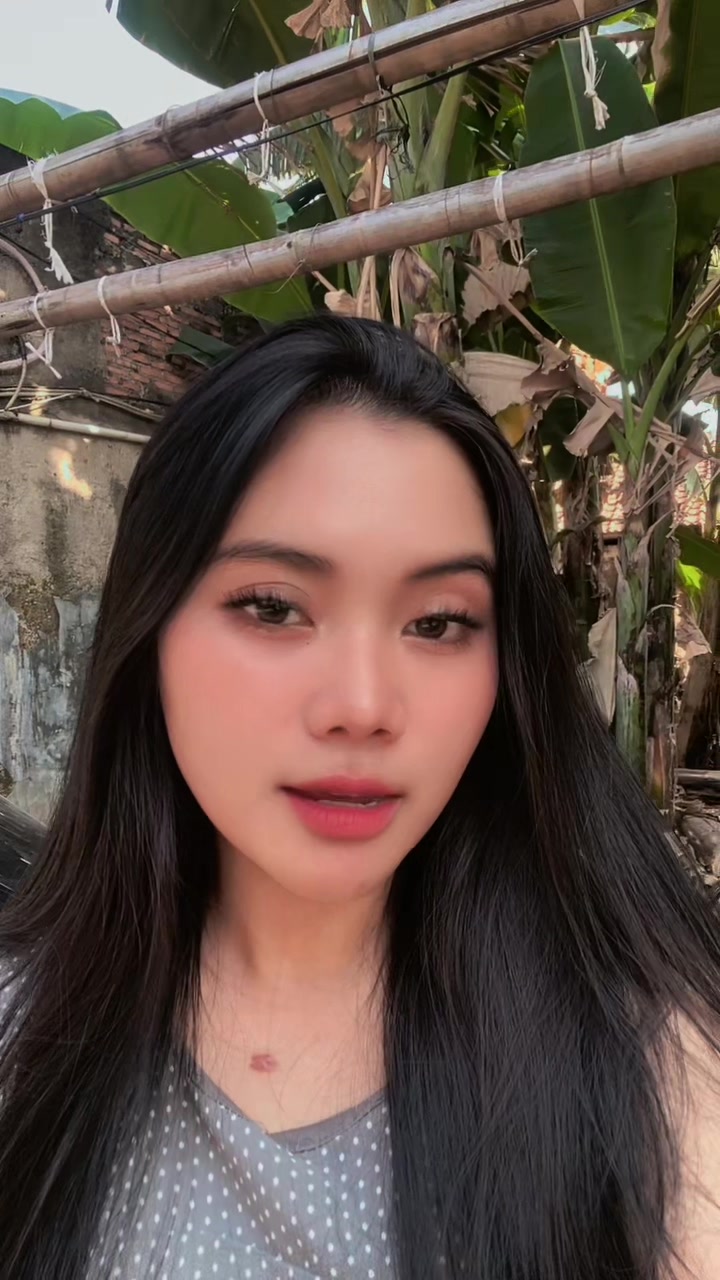 @Estervania03