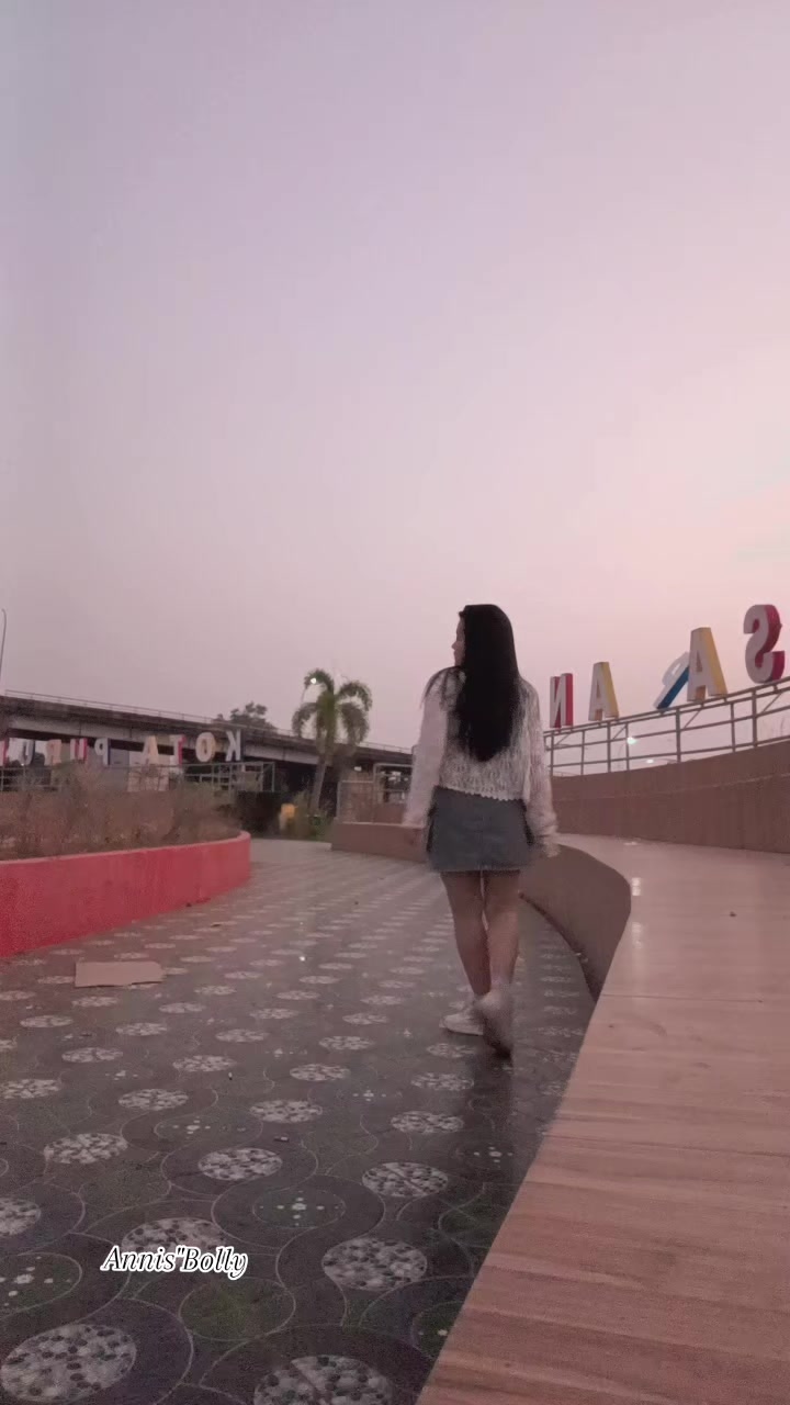 @annisbolly09