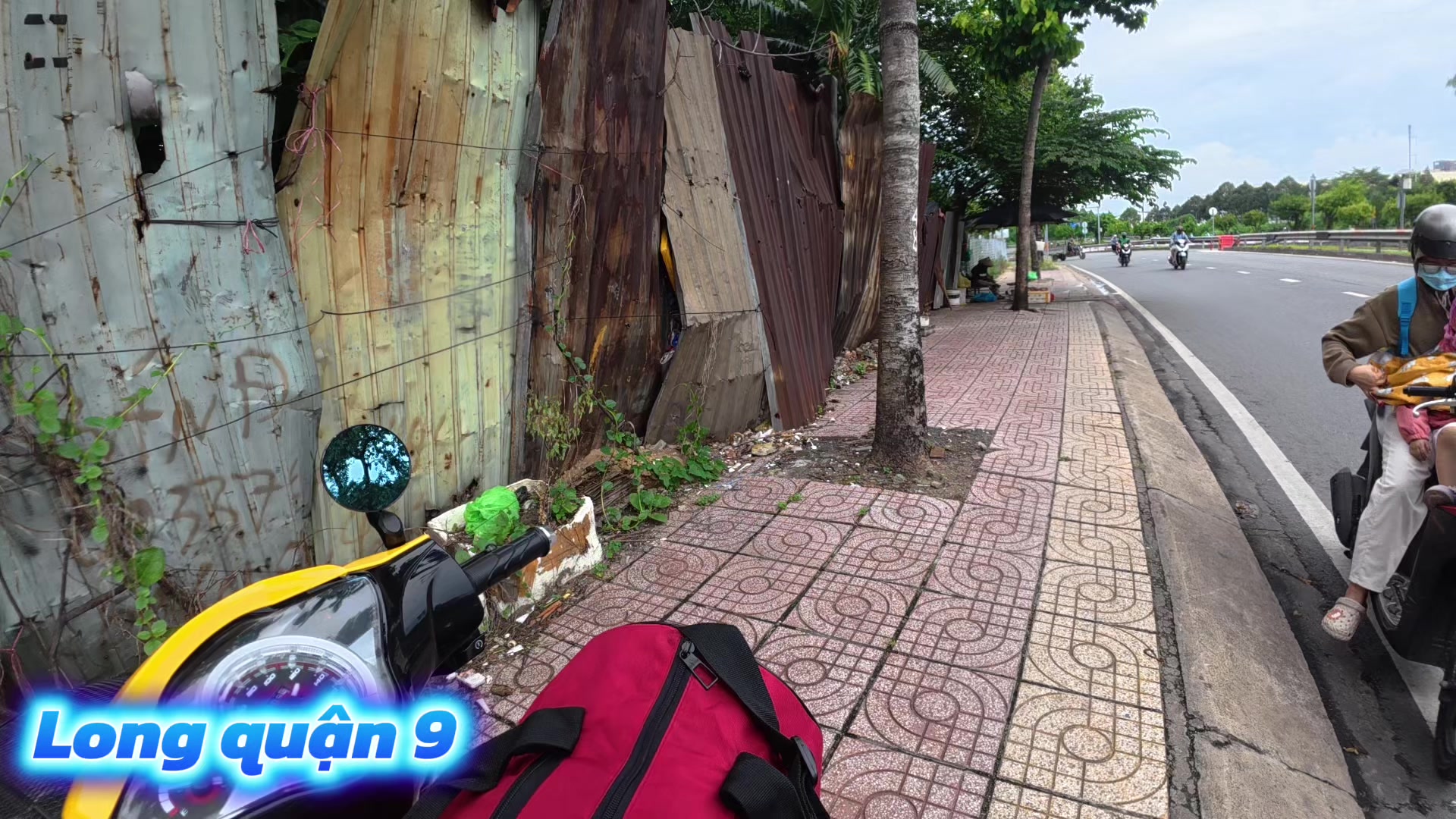 @Long Quận 9