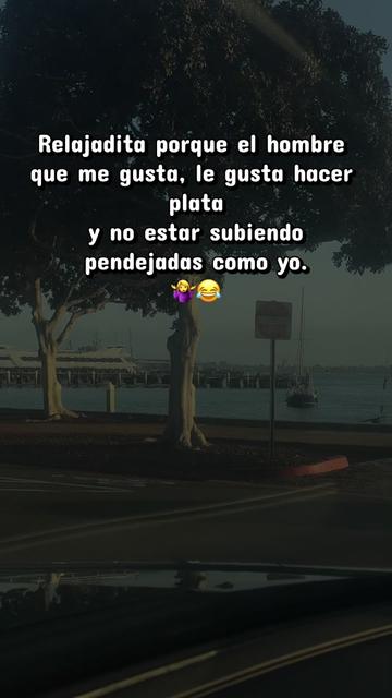 @💛🤍💛Lizzy Rojas💛🤍💛