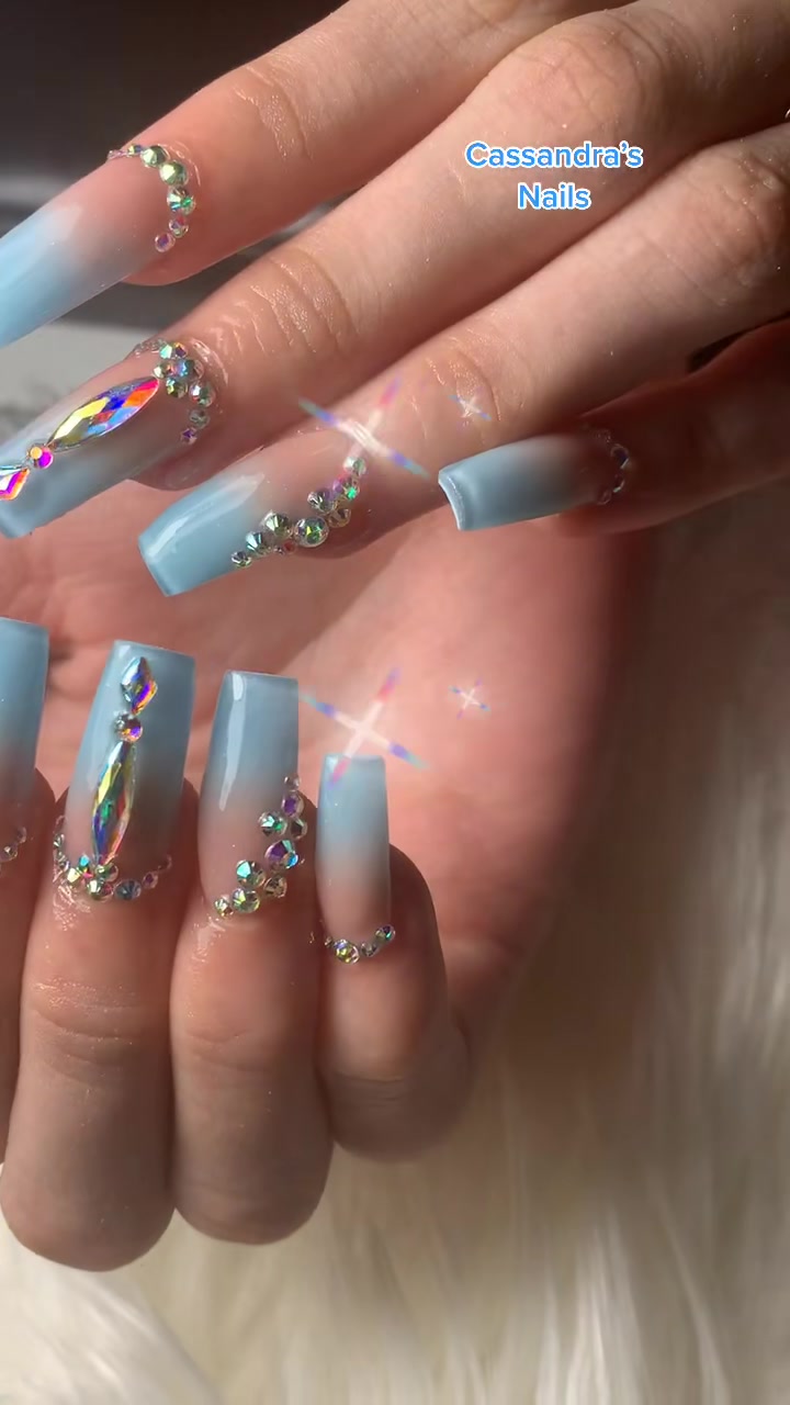 @๐ช๐๐๐๐๐๐
๐๐‘๐ Nails
