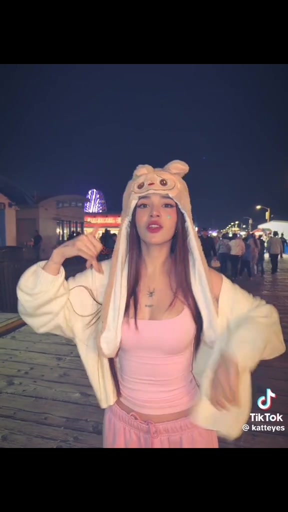 @Vayolet❤️