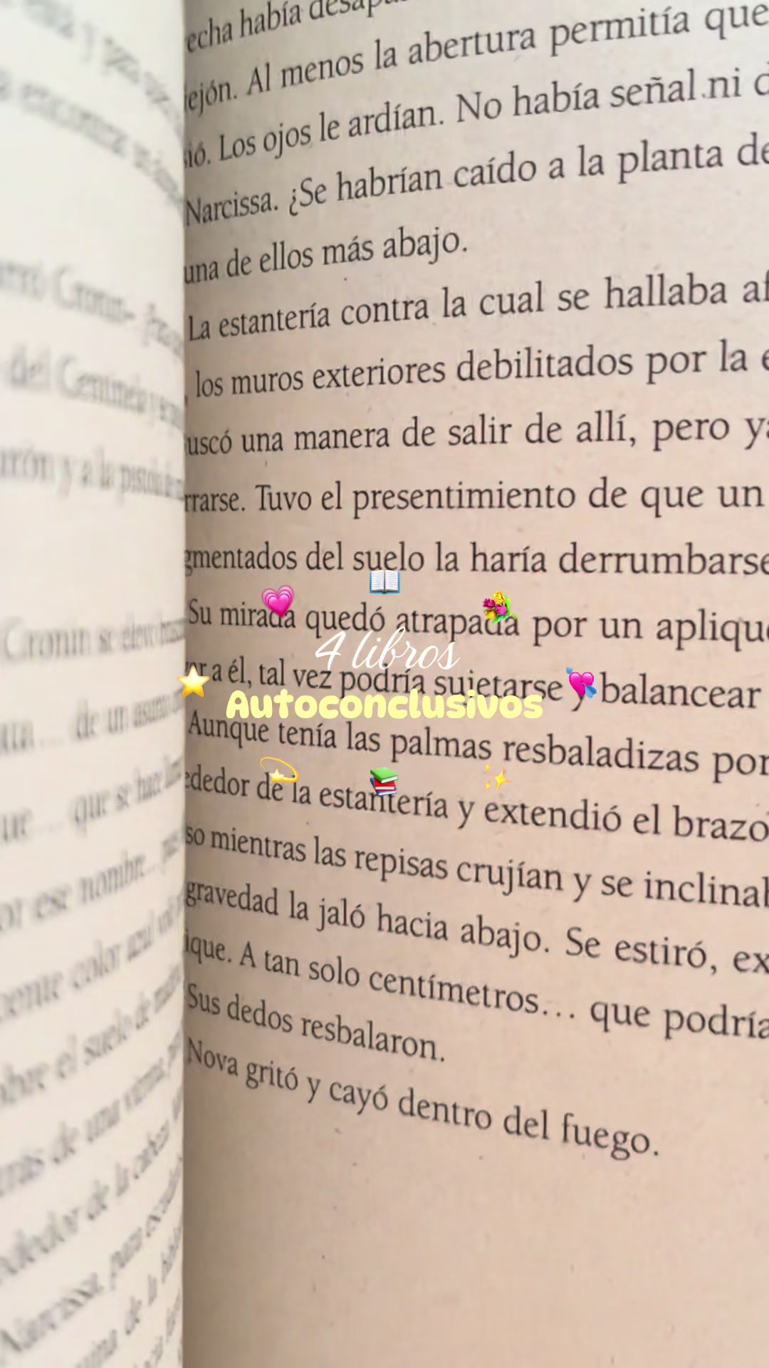 @Teila 🎀📚