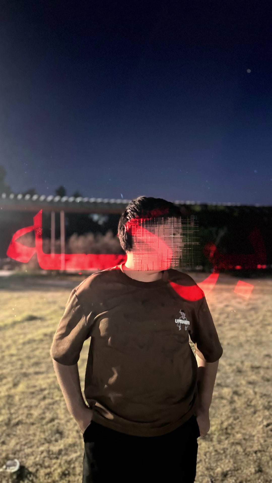 @༺༻