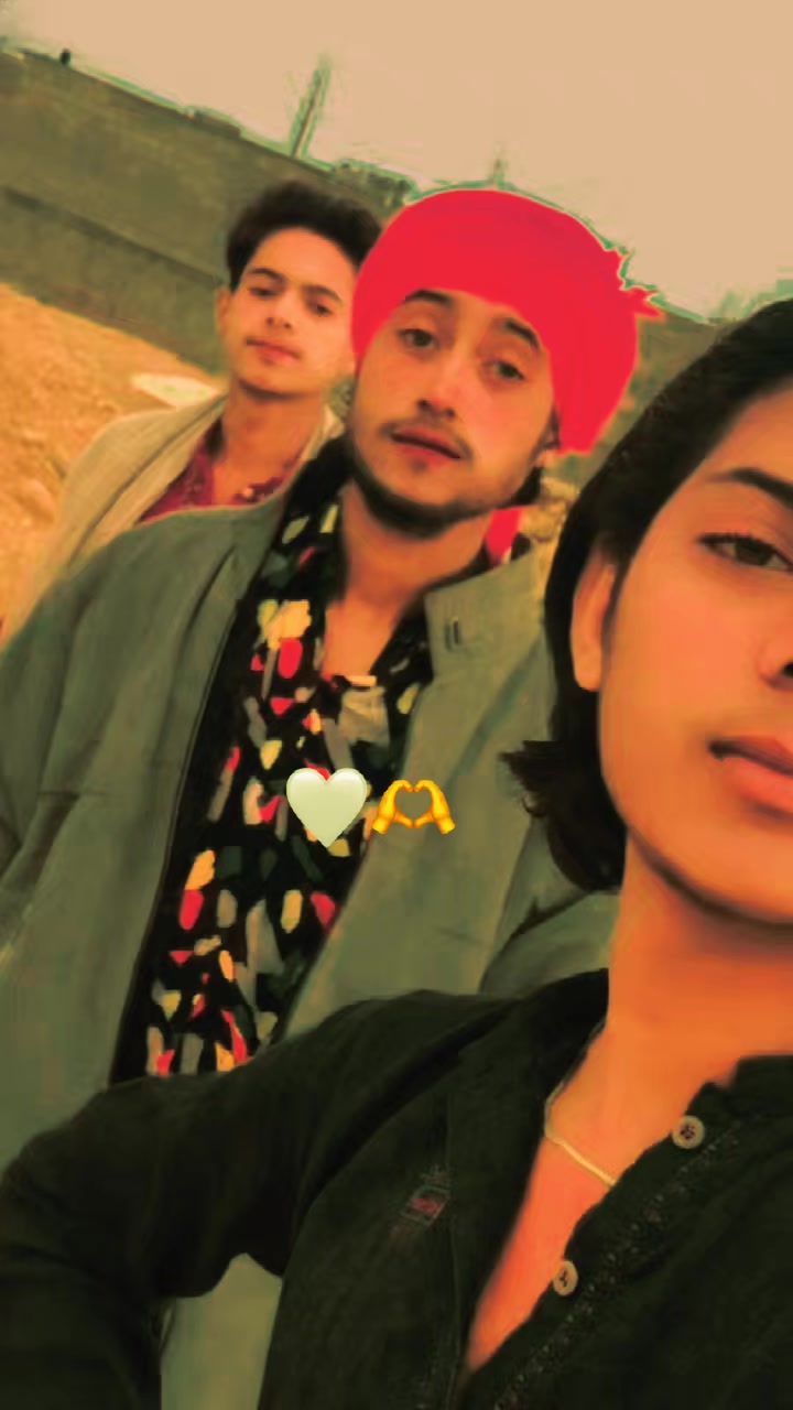 @nish🫵an 🥺Ali😶🌫️313